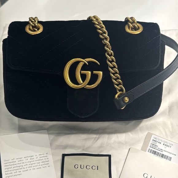 GUCCI Black Matelassé Velvet Small Marmont Bag - Picture 1 of 15